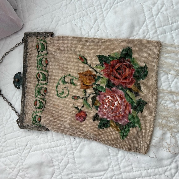 Antique beaded purse/clutch - Picture 2 of 9